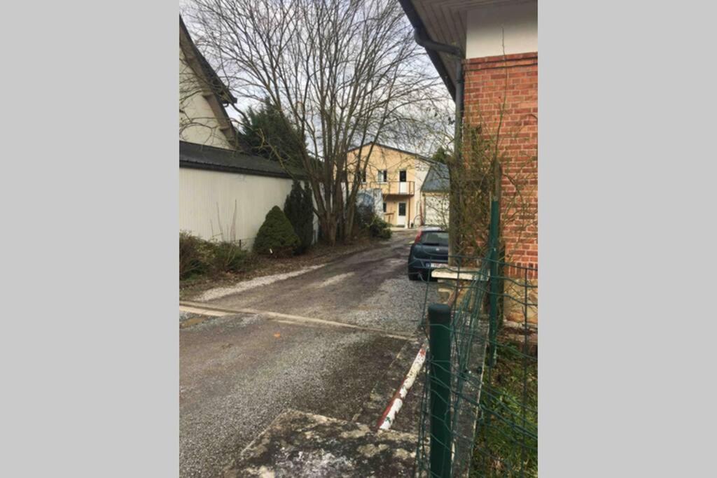 Cosy Appartement ,Dinant, Abbaye De Maredsous Anhee ภายนอก รูปภาพ